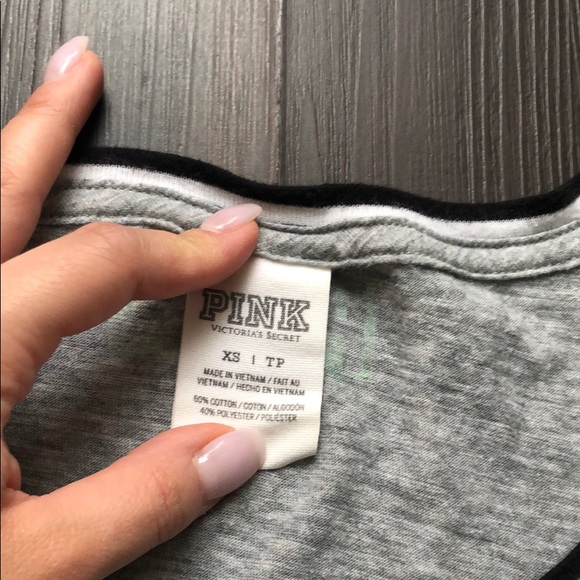 *SOLD* Victoria’s Secret PINK muscle tank - Picture 3 of 5